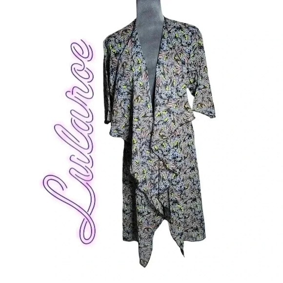 LulaRoe Shirley Kimono S - Picture 1 of 3